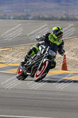 media/Nov-05-2022-SoCal Trackdays (Sat) [[f8d9b725ab]]/Turns 9 and 8 (1050am/